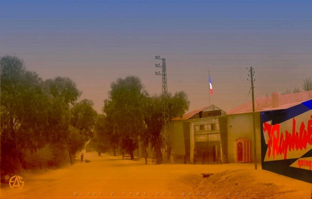 SAINTE BARBE DU TLELAT 500  QUARTIER DU GENIE  BASSET.jpg
